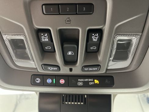 Certified 2024 GMC Sierra 1500 Elevation w/ Elevation Premium Package AWD/4WD image 37