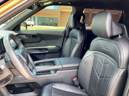Used 2027 Kia Telluride EX X-Line w/ Towing Package AWD/4WD image 11