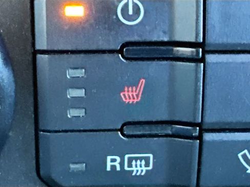 Used 2019 Ford F150 XLT w/ Equipment Group 302A Luxury image 22