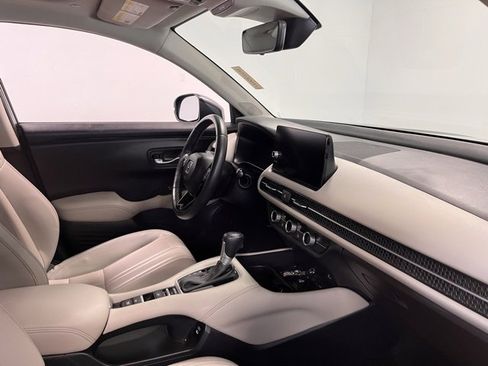 Used 2025 Honda HR-V EX-L image 11