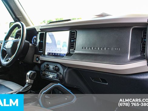 Used 2024 Ford Bronco Wildtrak image 24