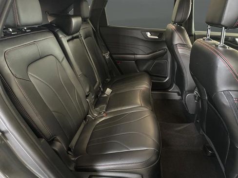 Certified 2025 Ford Escape ST-Line Elite w/ Premium Technology Package image 30