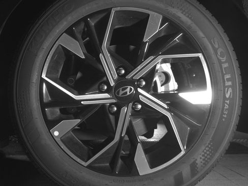 Used 2025 Hyundai Sonata SEL image 14