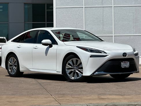 Certified 2023 Toyota Mirai w/ Advanced Technology Package RWD image 2
