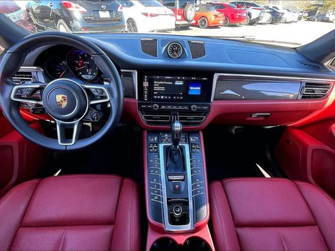 Used 2021 Porsche Macan GTS image 13