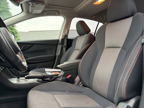 Used 2019 Subaru Crosstrek 2.0i Premium image 14