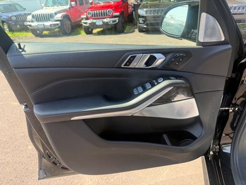 Used 2023 BMW X7 M60i w/ Executive Package AWD/4WD image 9
