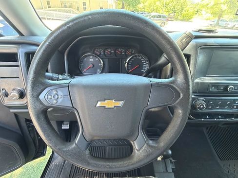 Used 2018 Chevrolet Silverado 1500 W/T w/ Black Out Edition AWD/4WD image 33