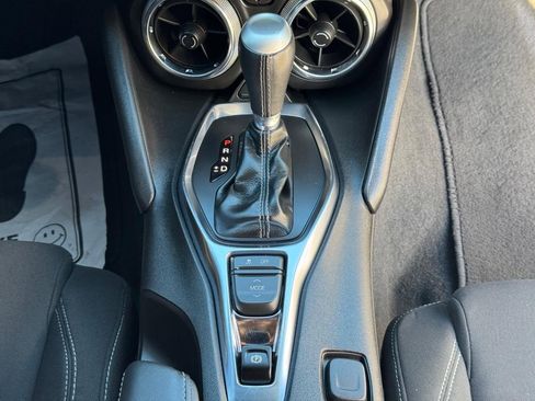 Used 2021 Chevrolet Camaro LT w/ RS Package image 14
