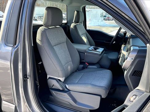 Used 2025 Ford F150 XL image 8