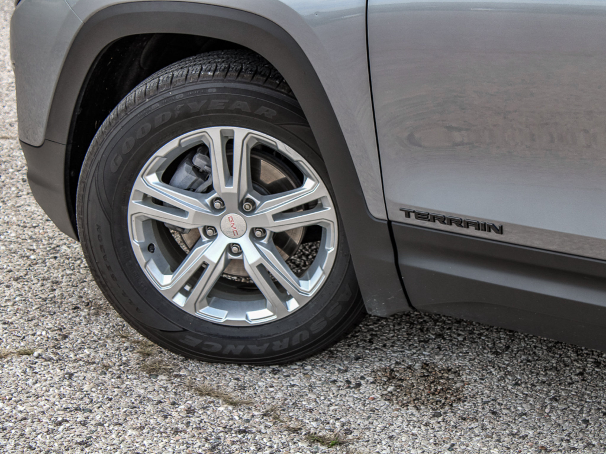 Used 2020 GMC Terrain SLE w/ Driver Convenience Package FWD image 13