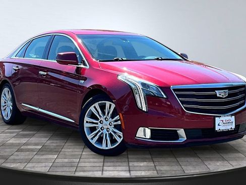Used 2019 Cadillac XTS Luxury FWD image 3