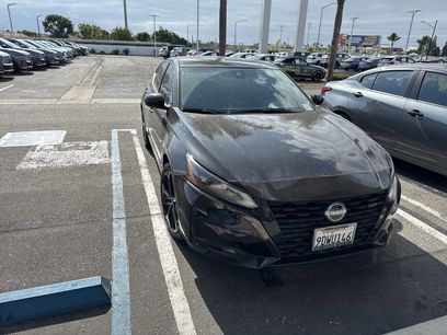 Used 2023 Nissan Altima 2.5 SR