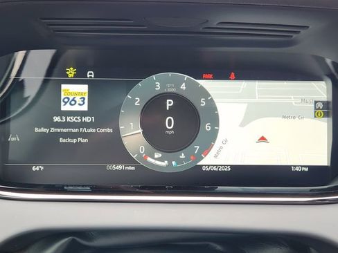 Used 2025 Land Rover Range Rover Evoque S image 18