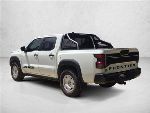 Used 2024 Nissan Frontier SV w/ Hardbody Edition AWD/4WD image 6