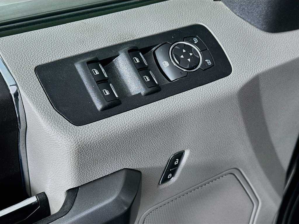 Used 2018 Ford F150 XLT RWD image 24