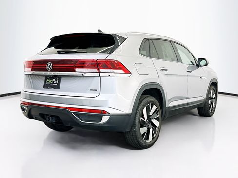 Used 2024 Volkswagen Atlas Cross Sport SE AWD/4WD image 9
