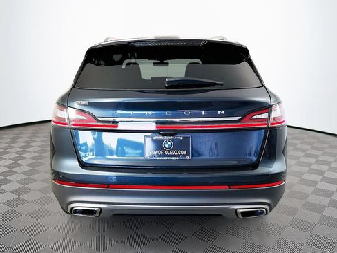 Used 2023 Lincoln Nautilus Reserve AWD/4WD image 8
