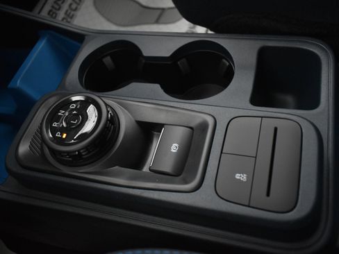 New 2025 Ford Maverick XLT w/ Equipment Group 301A image 30