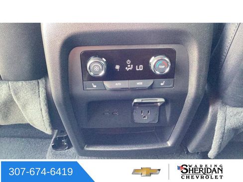 Used 2026 Chevrolet Traverse RS AWD/4WD image 30