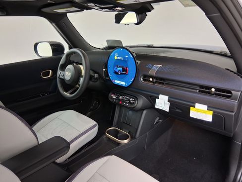 New 2026 MINI Cooper 2-Door Hardtop FWD image 25