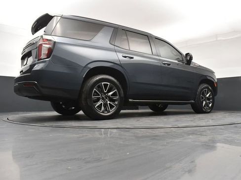 Used 2021 Chevrolet Tahoe Z71 w/ Luxury Package AWD/4WD image 24