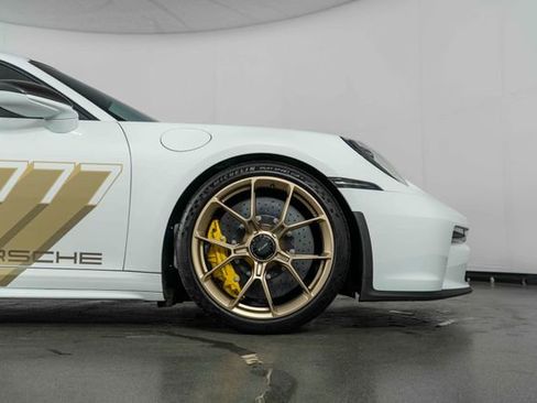 Used 2024 Porsche 911 GT3 image 12