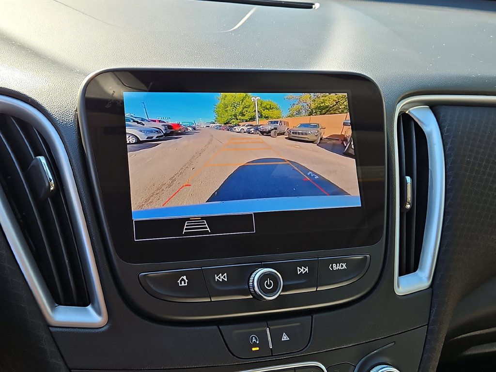 Used 2024 Chevrolet Malibu LT FWD image 31