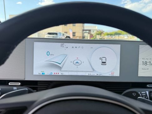 Used 2024 Hyundai Ioniq 5 SEL image 29