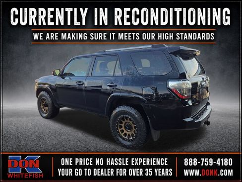 Used 2021 Toyota 4Runner SR5 Premium w/ Moonroof Package AWD/4WD image 4