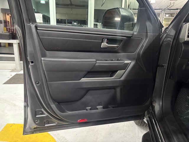 Used 2025 Toyota Tundra SR5 AWD/4WD image 15