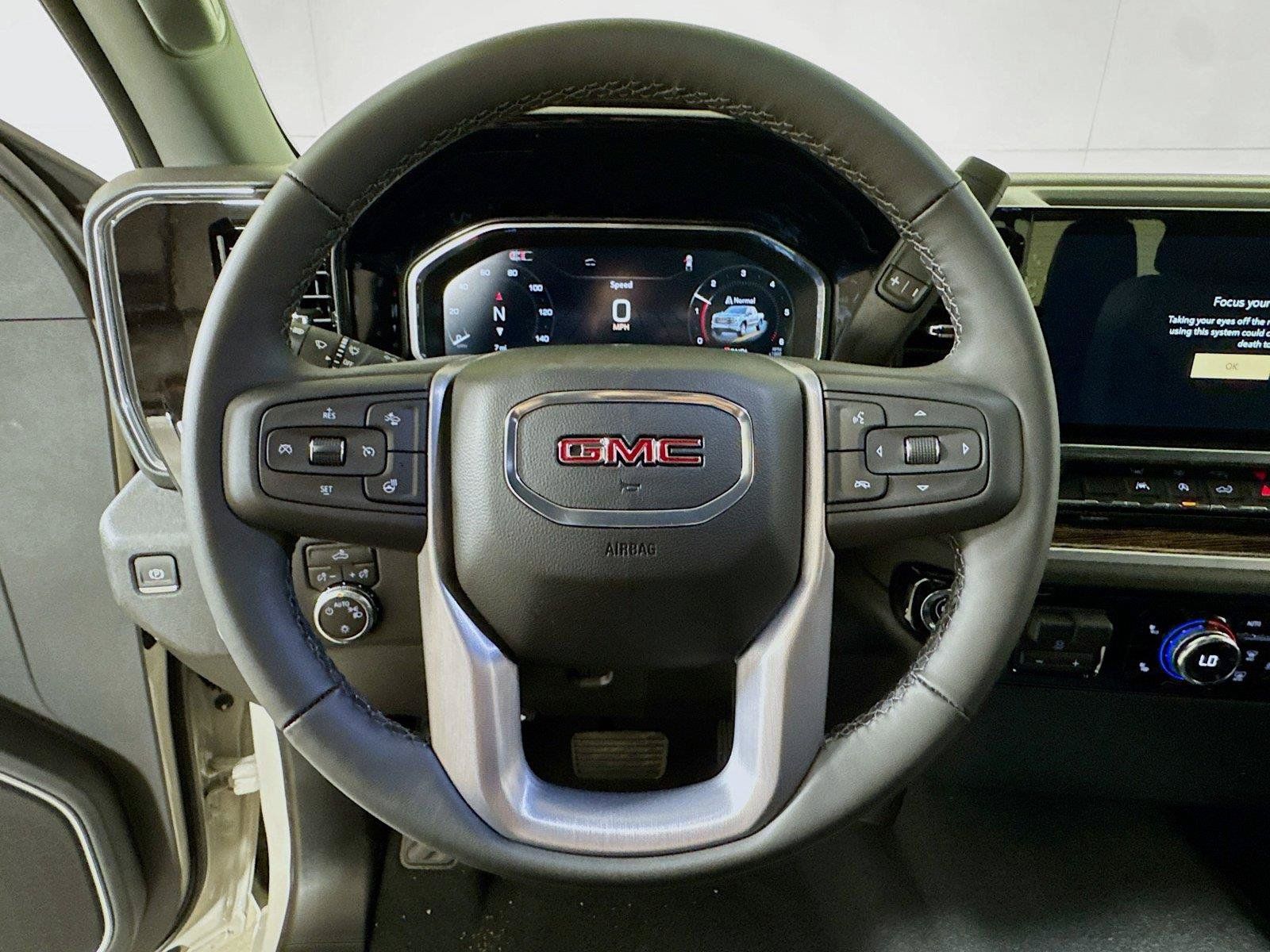 New 2026 GMC Sierra 1500 SLE w/ Preferred Package RWD image 6