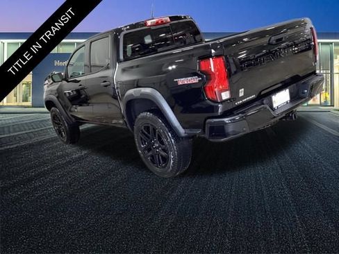 Used 2023 Chevrolet Colorado Trail Boss w/ Technology Package AWD/4WD image 5
