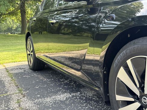 Used 2019 Nissan Altima 2.5 SL AWD/4WD image 18