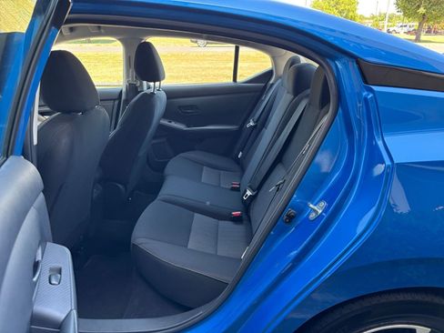 Used 2025 Nissan Sentra SV FWD image 23