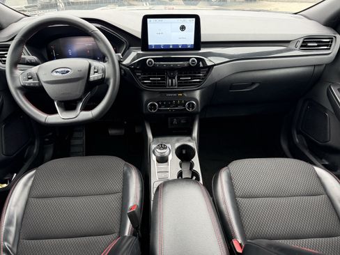 Used 2025 Ford Escape ST-Line FWD image 13