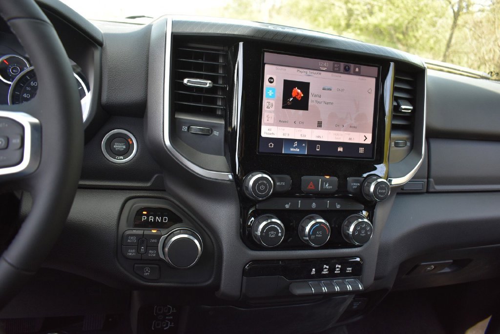 New 2026 RAM 1500 Big Horn AWD/4WD image 17