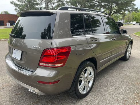 Used 2013 Mercedes-Benz GLK 350 4MATIC image 5