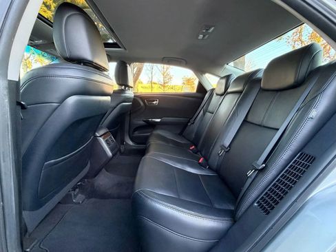 Used 2015 Toyota Avalon Limited image 9