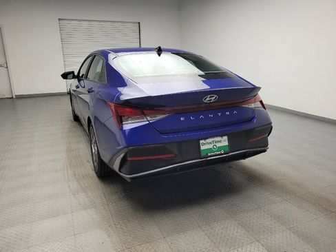 Used 2024 Hyundai Elantra SEL FWD image 6