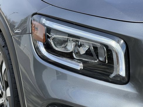 Certified 2020 Mercedes-Benz GLB 250 image 11