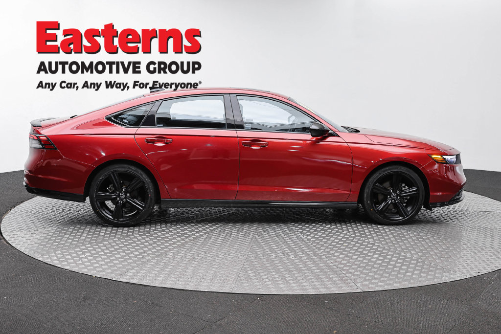 Used 2024 Honda Accord Sport image 5