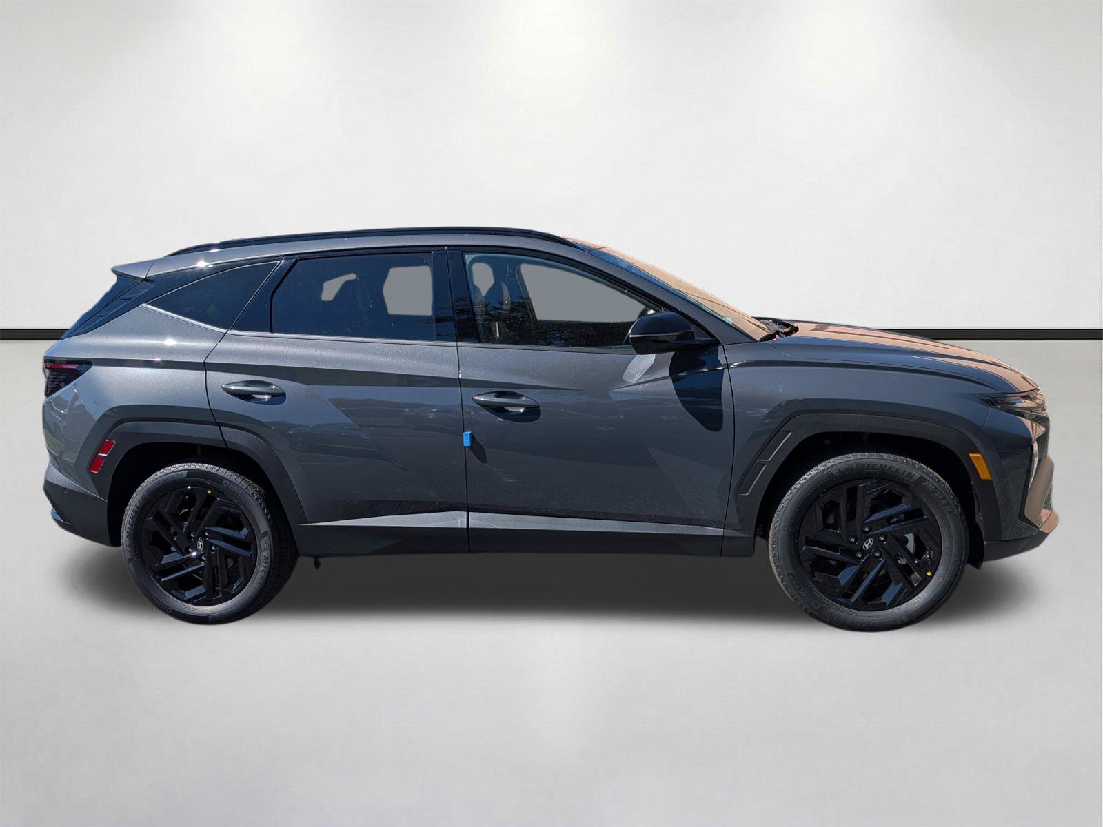 New 2026 Hyundai Tucson Limited AWD/4WD image 3