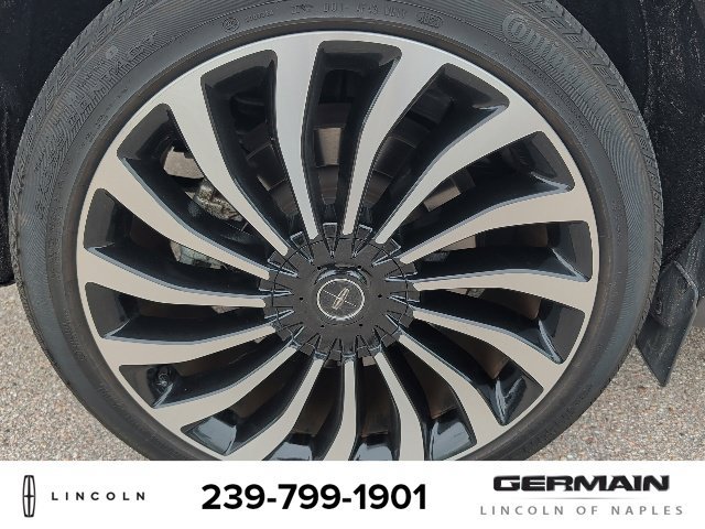 Certified 2023 Lincoln Nautilus Black Label w/ Class II Trailer Tow Package AWD/4WD image 8