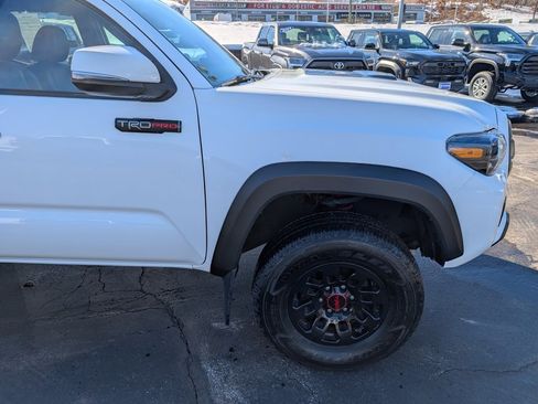 Certified 2019 Toyota Tacoma TRD Pro image 10