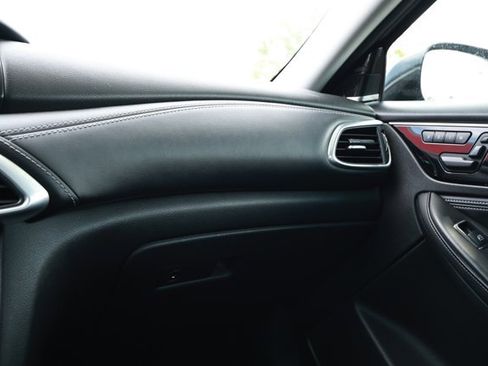 Used 2019 INFINITI QX30 w/ Cargo Package FWD image 29