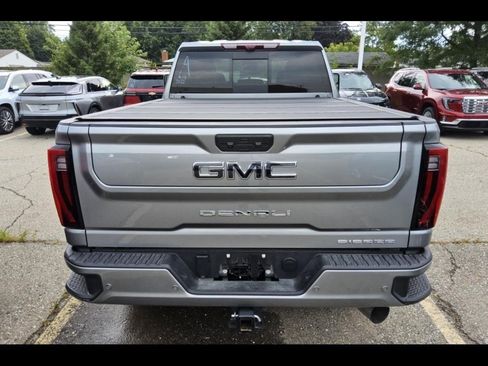 Used 2026 GMC Sierra 2500 Denali Ultimate AWD/4WD image 5