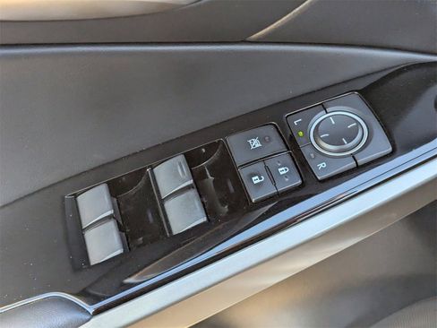 Used 2019 Lexus IS 300 image 22