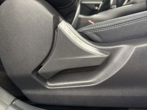 Used 2023 Subaru Outback Premium image 52