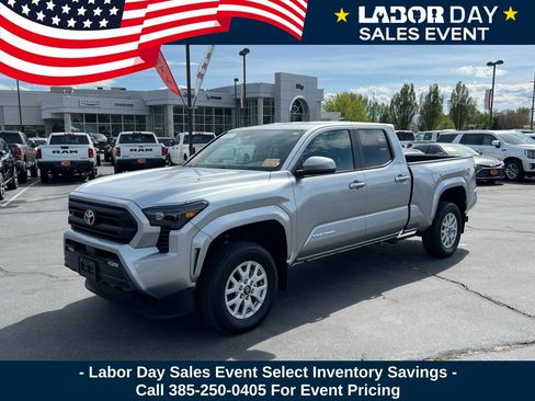 Used 2024 Toyota Tacoma SR5 AWD/4WD image 1